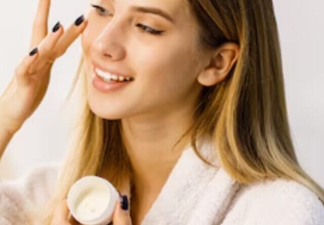 cropped-basic-beginner-skincare-routine1-1717665634.jpg